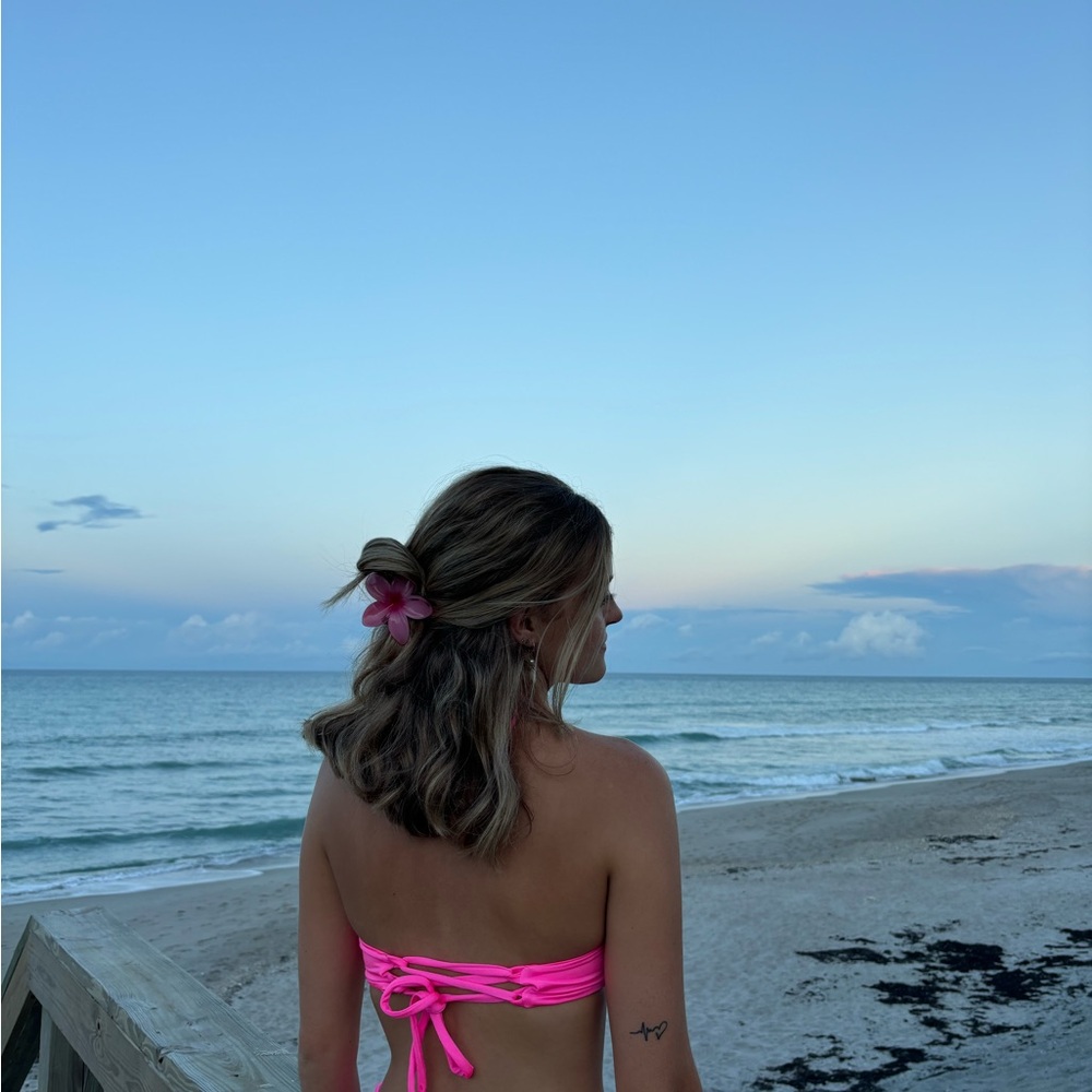 Vibrant Pink Bikini Set - Picture 2 of 4